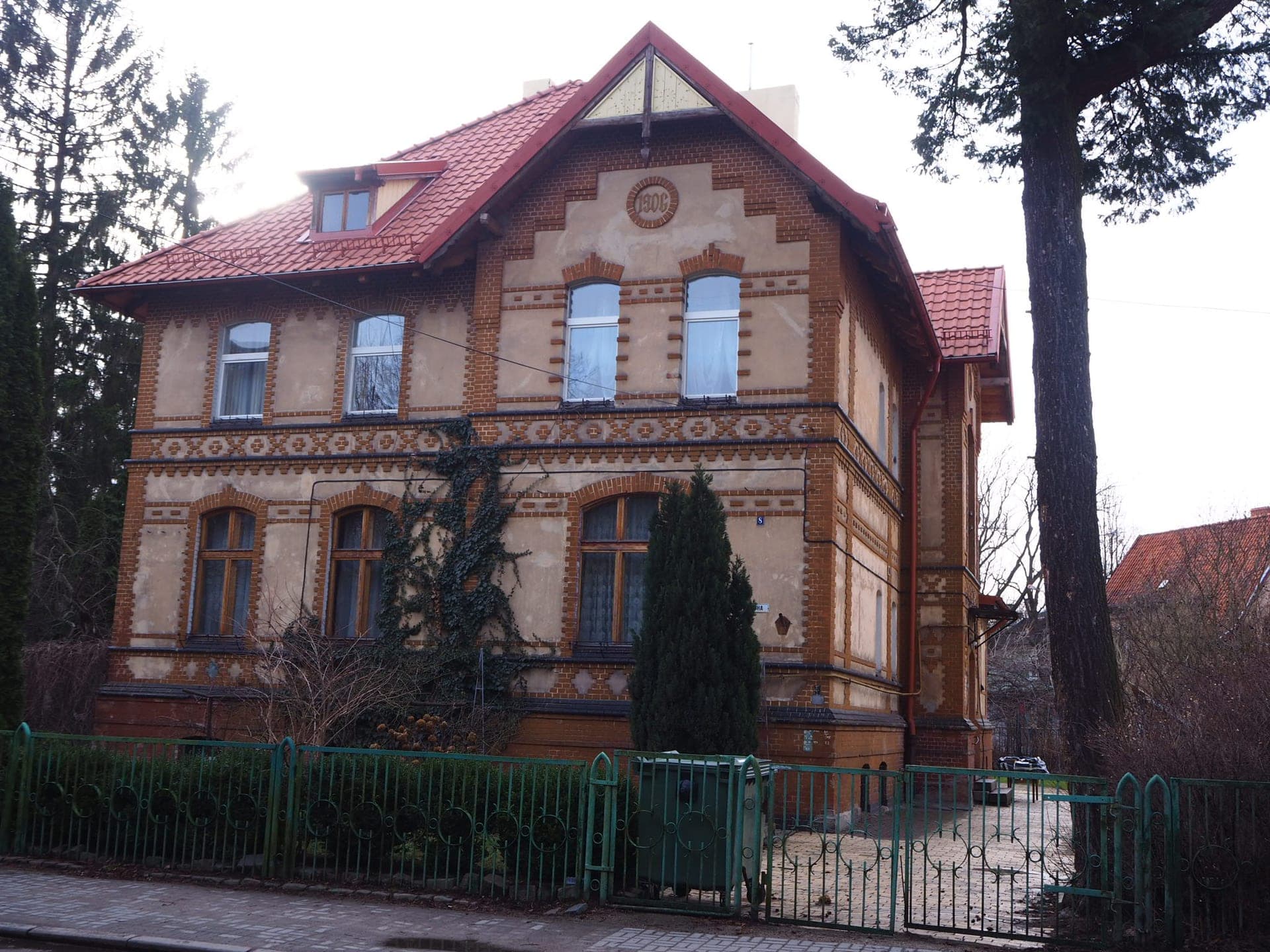 Вилла Либек