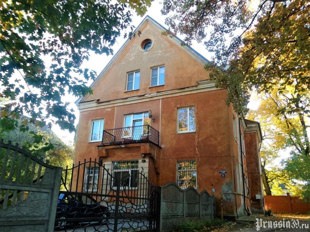 Вилла Кроне