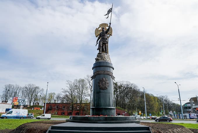 Памятник Александру Невскому